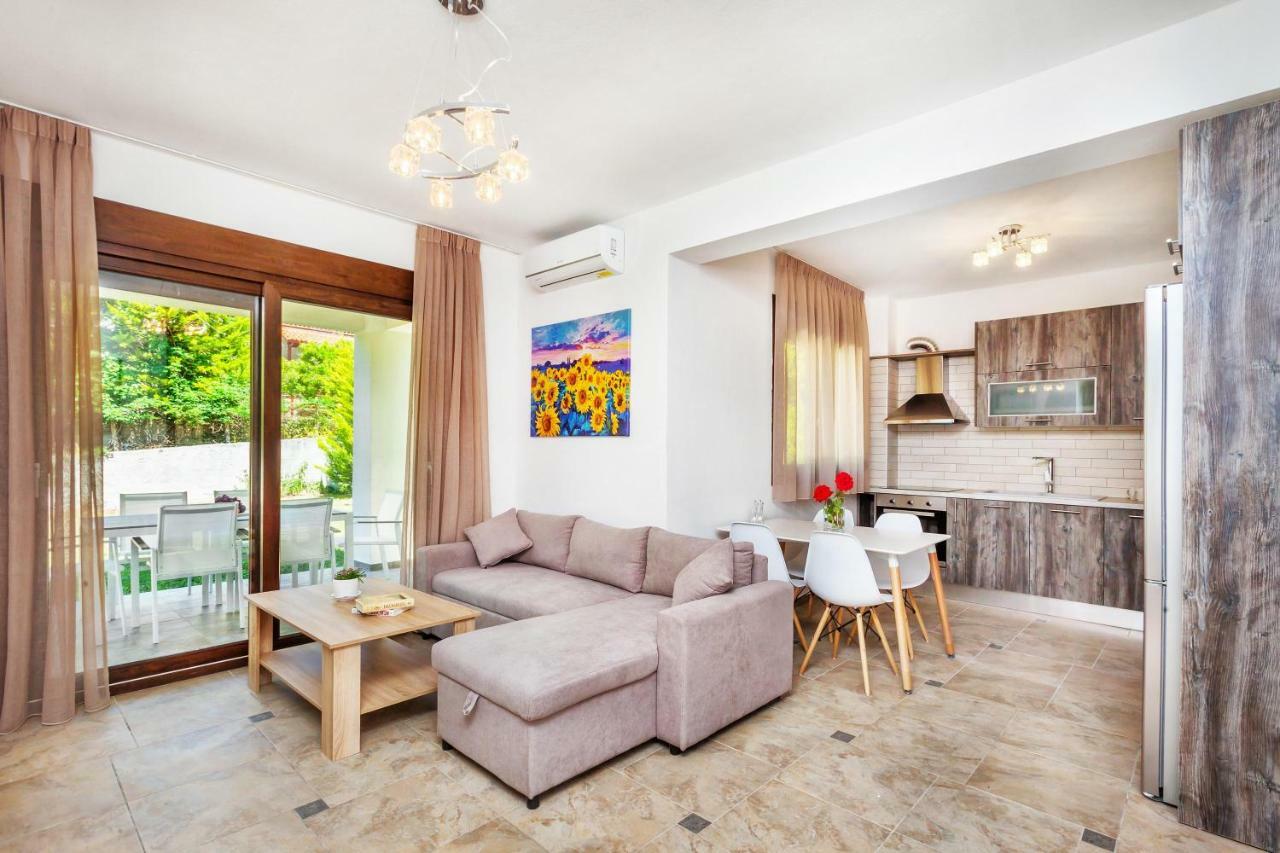 Sunset Villas Posidi Exteriér fotografie